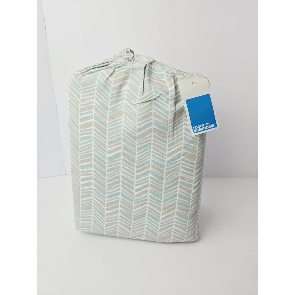 Room Essentials Target Sheet Set California King NWT‎ blue grey chevron
